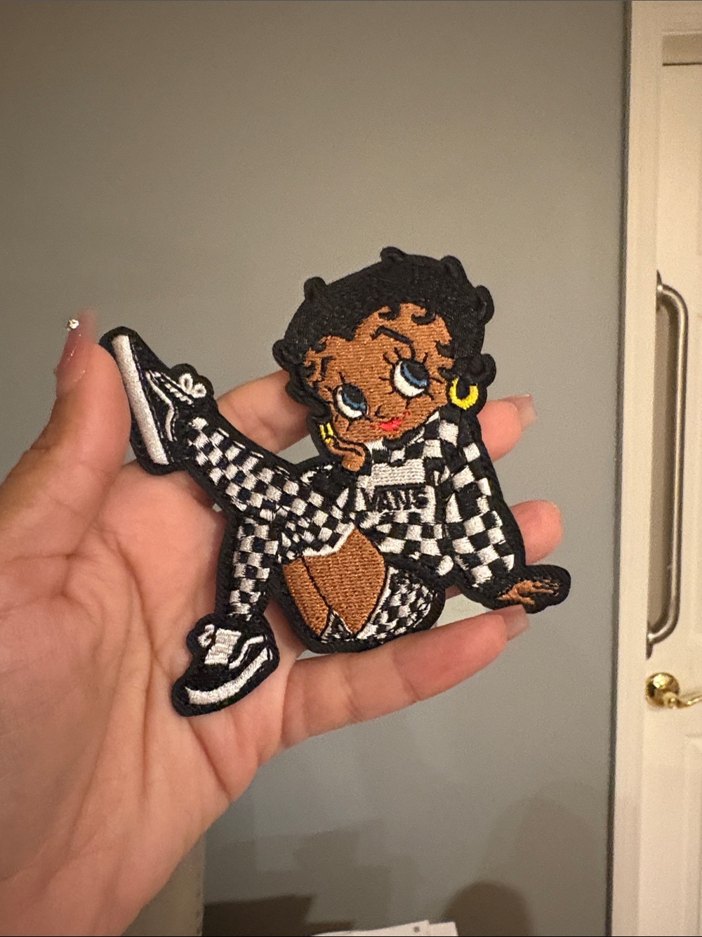 Iron on patch only - Picture 3 of 3